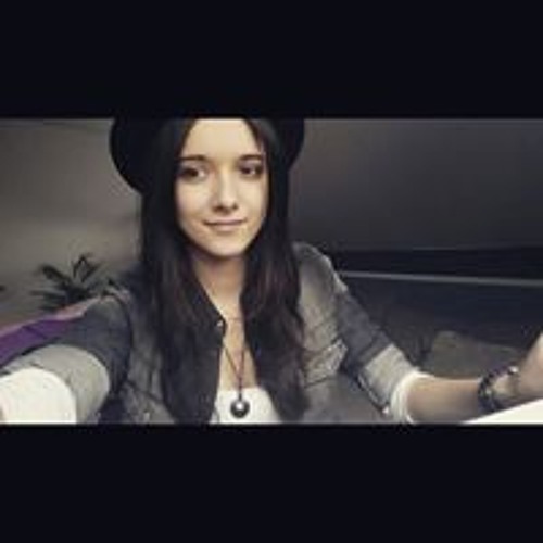 Natalie Ru’s avatar