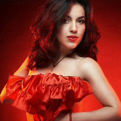 Elina Mirzoian