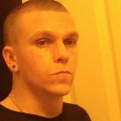 Russell Revalucion Gee