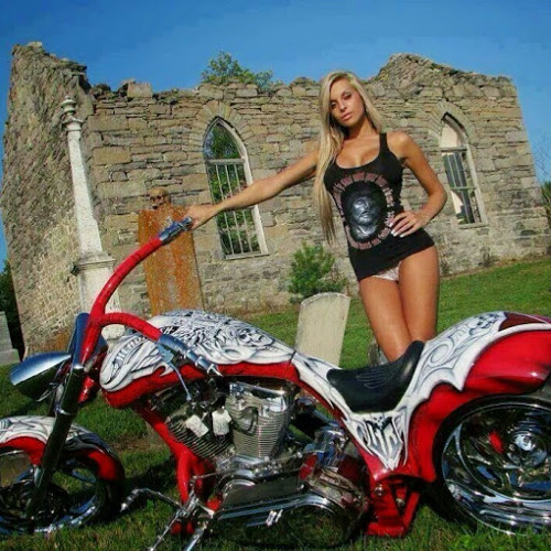 Smart And Sexy Bulgarian Girl T Shirts