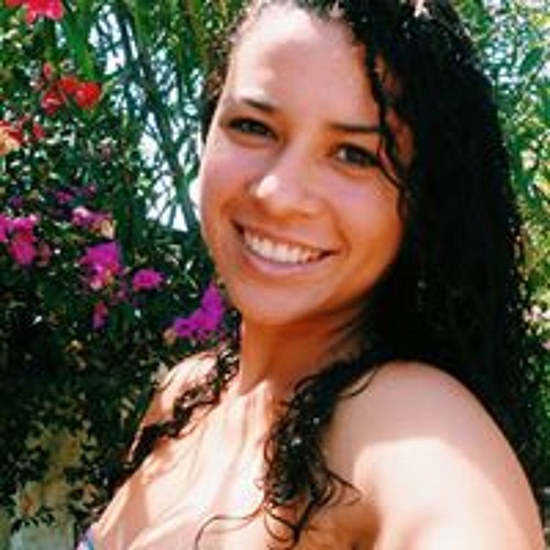 Rafaella Teixeira’s avatar