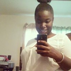 Kenia Onmynewshit Suggs