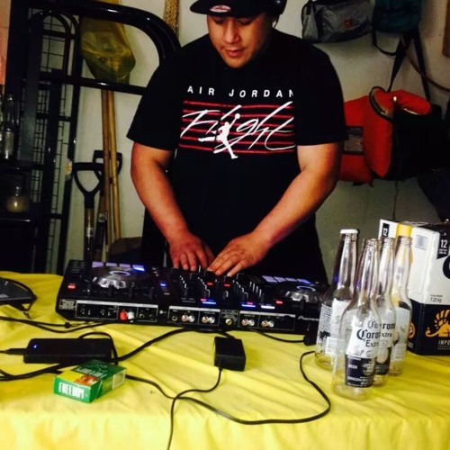 (DJ MIKE) TIARE MAORI (INTRO)