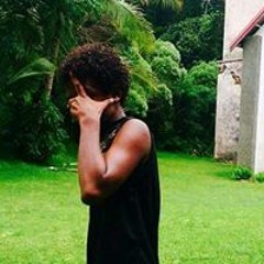 Charles Sec Neoere Eynuk