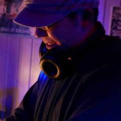 DJ OHHW (House DJ)