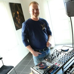 DJ Henrik Andersen
