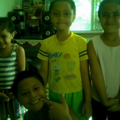 Filiz Toia - OLD SKOOL