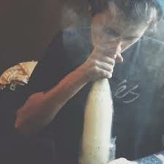 Kushfacer