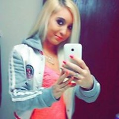 Autumn Bombshell Barlow