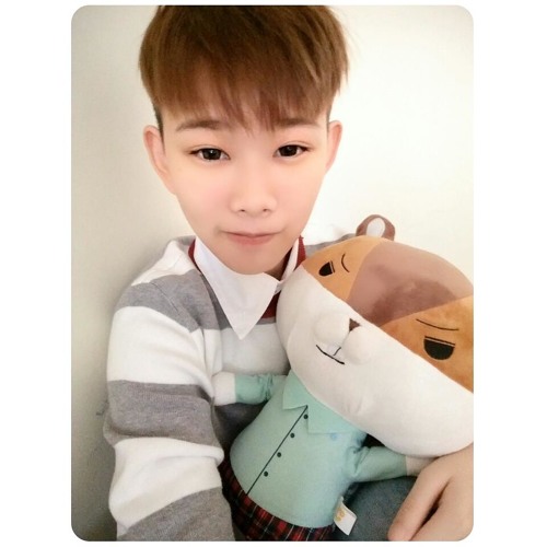 Lem Chow Wei’s avatar
