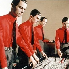 Kraftwerk LIVE
