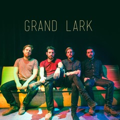 Grand Lark