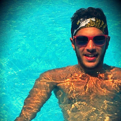 user990094809