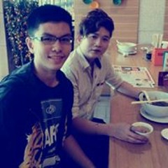 Desmond Hooi Weng Kin