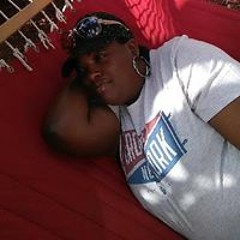 Trin LovinMe Simmons