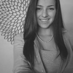 Nicole Amber Dehrone