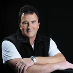 UNA VIEJA CANCION DE AMOR