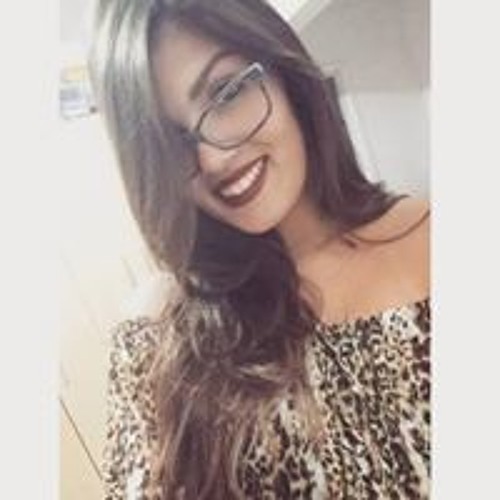 Lara Vasconcelos’s avatar