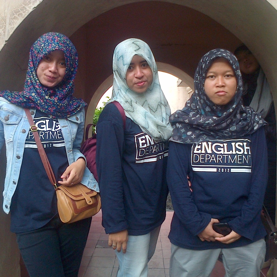 Stream Computer Hardware Software Lesson Part 1 By Idaratus Sa Adah