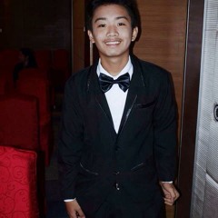 Mark Angelo Piaca Ü