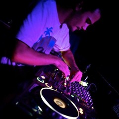 DJ V-DEL