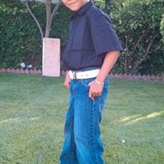 Ari-leonel Hernandez