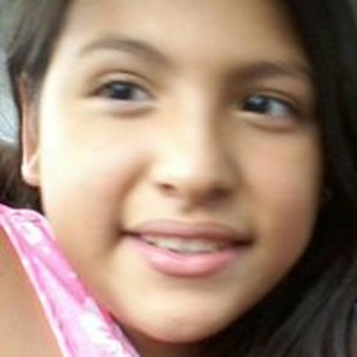 Stephanie Hernandez’s avatar
