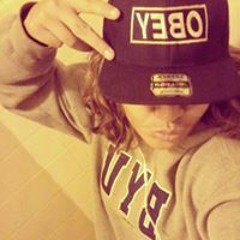 Khatt Lysja-Mae Laumea