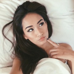 Isabel Tan