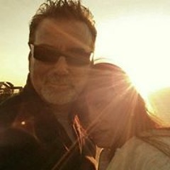 Steve L Wiggenhauser