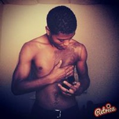 Rui Alexandre Red Line