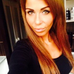 Fenyves Pupu Dóra