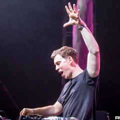 Thomas Newson - ID w/ Arcadia (Acapella) [Played By Hardwell UMF 2015]