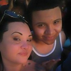 Anna Mommys-Angel Florez