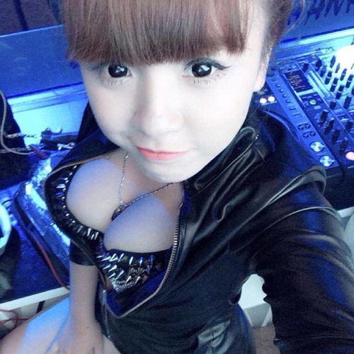 Nonstop - Đẩy Ke - Thiên Đường Ong Bướm - DJ Dũng Studio Mix