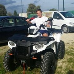 Karlo Lessy De Leskovar