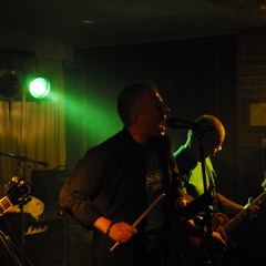 Last Resort - 2-4-6-8 Motorway LIVE (Tom Robinson Band Cover)