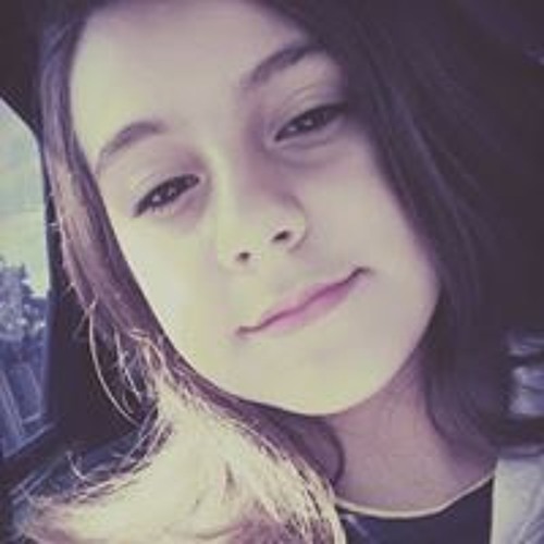 Julia Miotto’s avatar