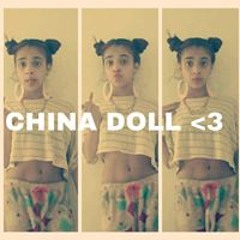 Lílmìss Trãp Qùèèñ