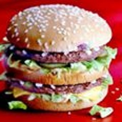 Junk Met Een Hamburger