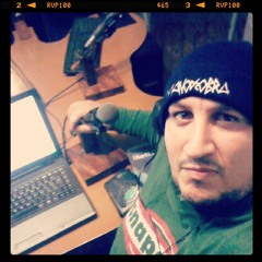 Libres y Fuertes Radio