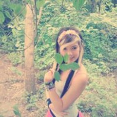 Bella Elektrobloodbunny