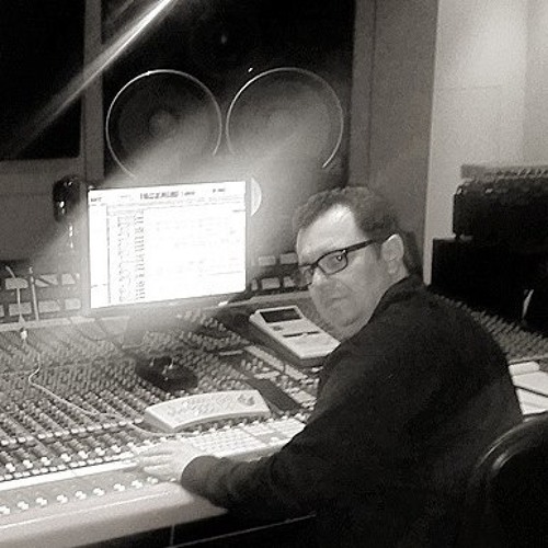 Kenny Bobien "Love Won't Give Up" Louis Benedetti Vocal Mix