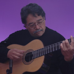 Víctor Martínez