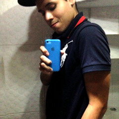 Julian Mora A