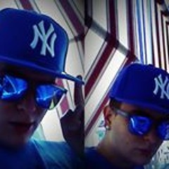 Roberto Red Cuzzilla