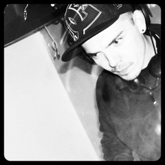 PsySmail Dj ૐ