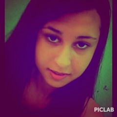 Thalia Reis