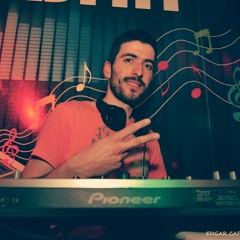 DJ MOURA