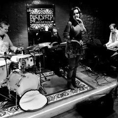 Jim Thorn Trio/Quartet